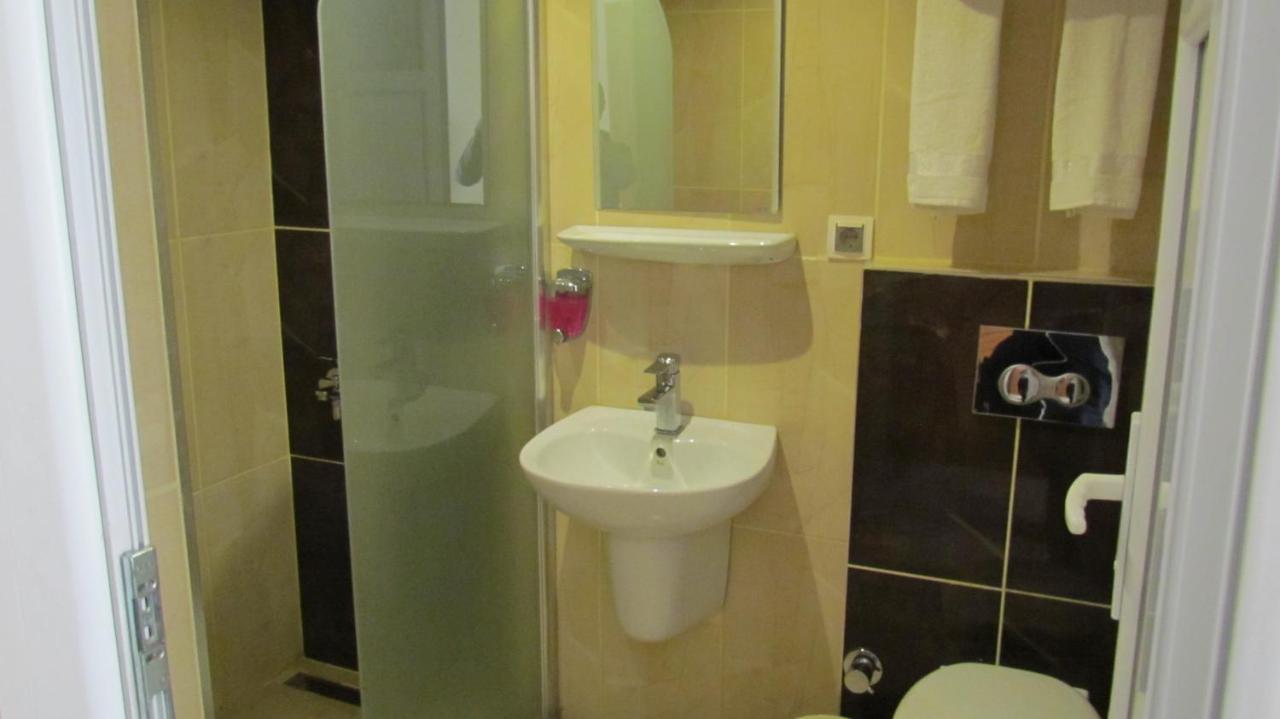 Dostlar Hotel Mersin  Luaran gambar